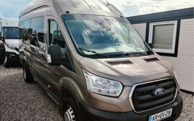 Avtobusni prevoz ford minibus